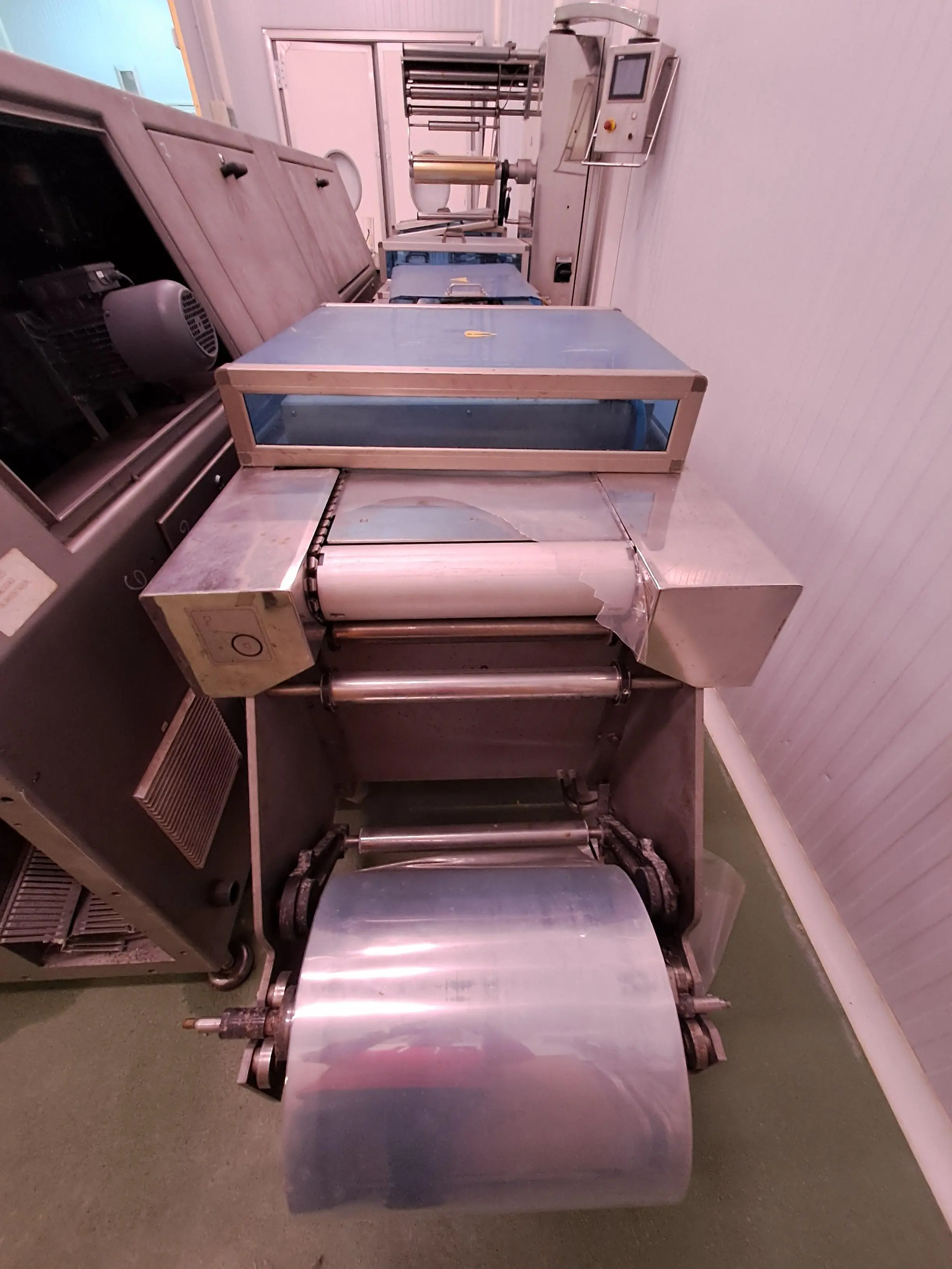 MACHINE DE THERMOFORMAGE ULMA TF-OPTIMA