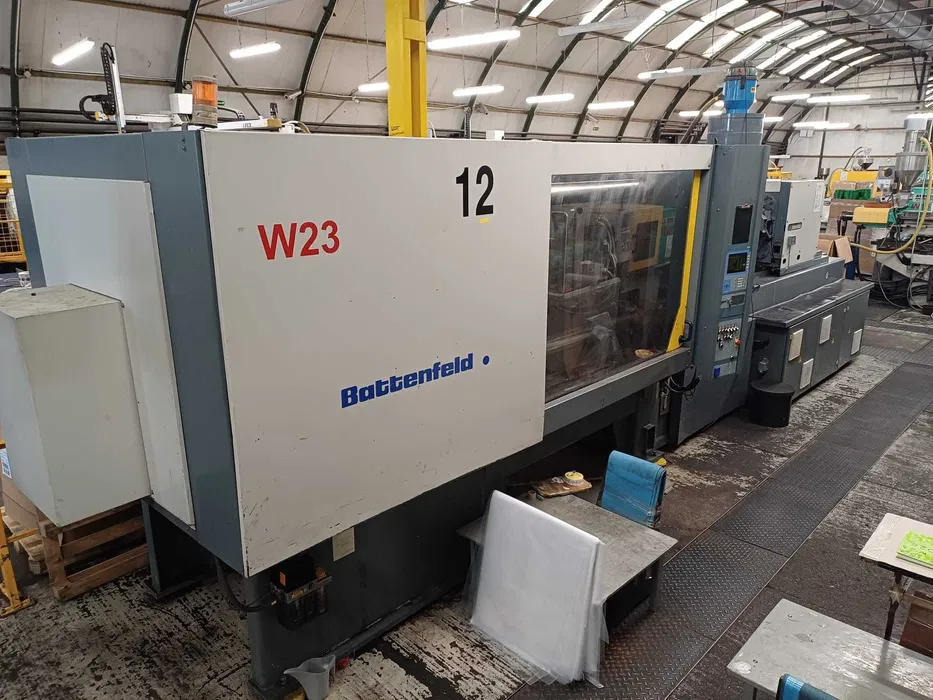 Presse à injecter BATTENFELD BA 4500/2800 BK