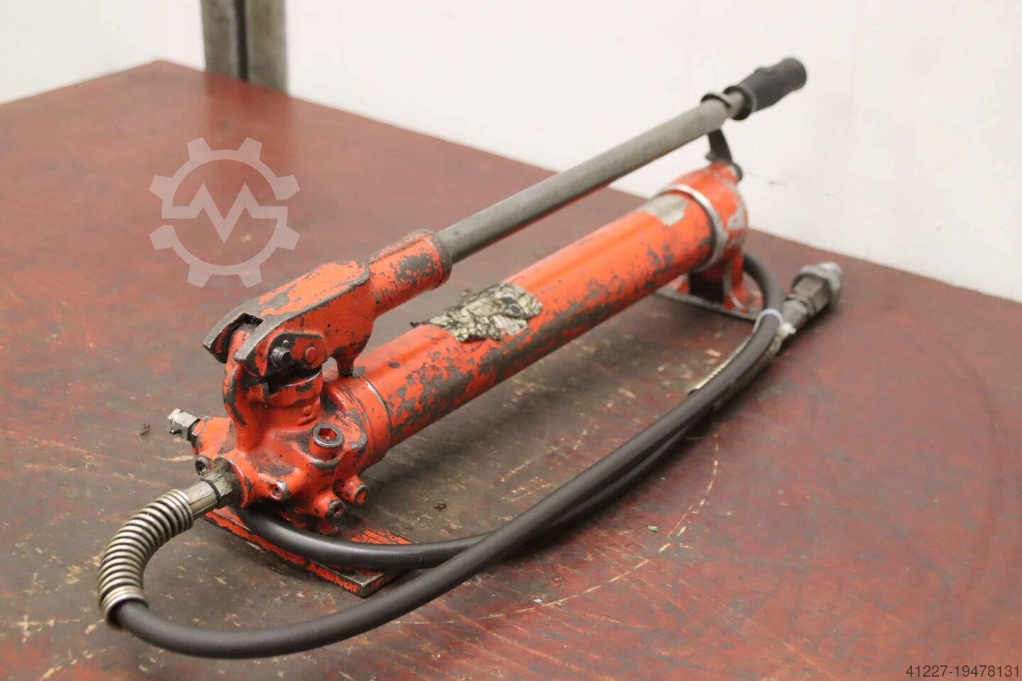 Multi-purpose hoist 1600 kg McBull CSZ16BODY