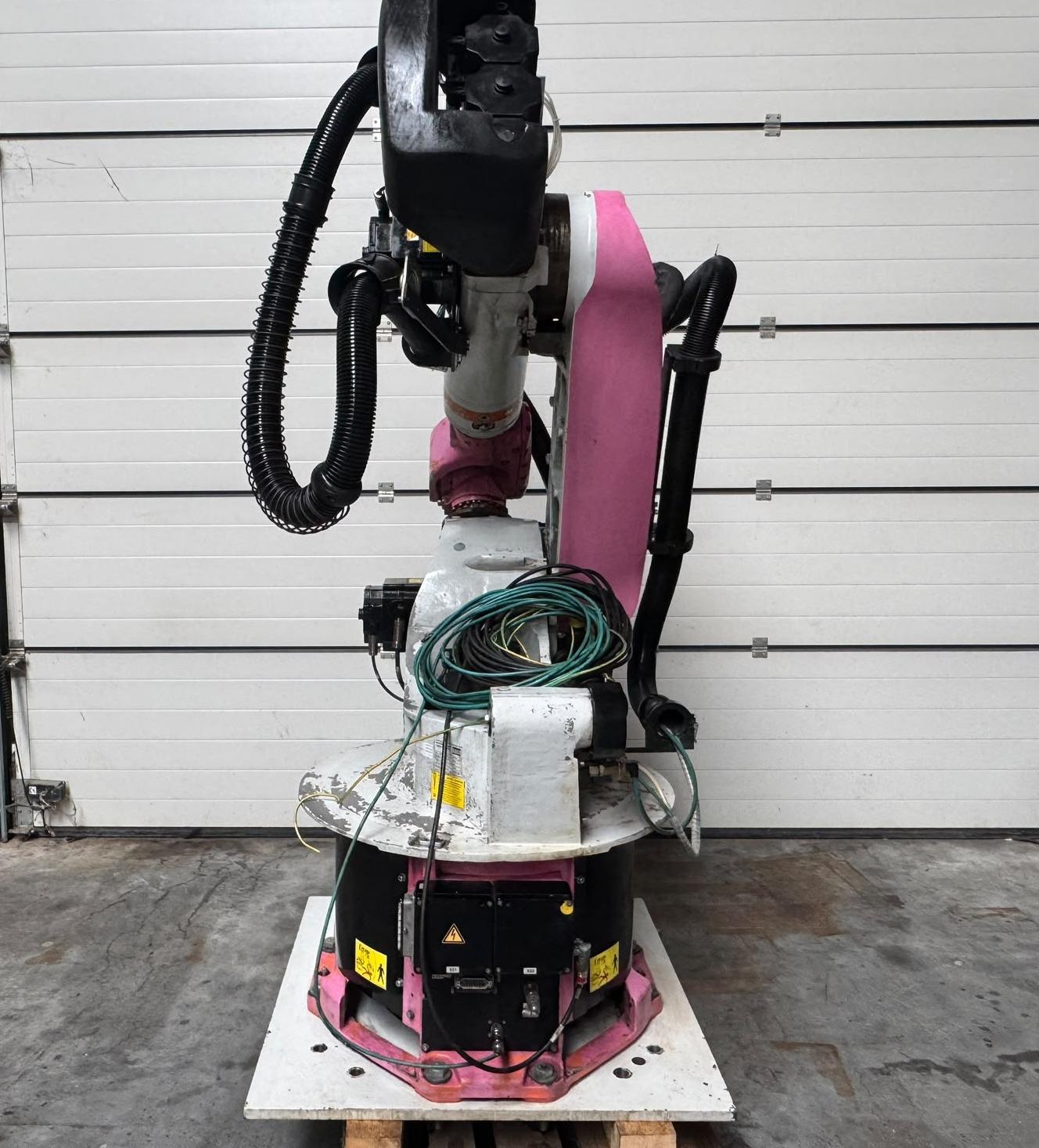 KR 200/3 - Porte-pièce de rechange Porte-pièce de rechange - 2002 KUKA KR 200/3