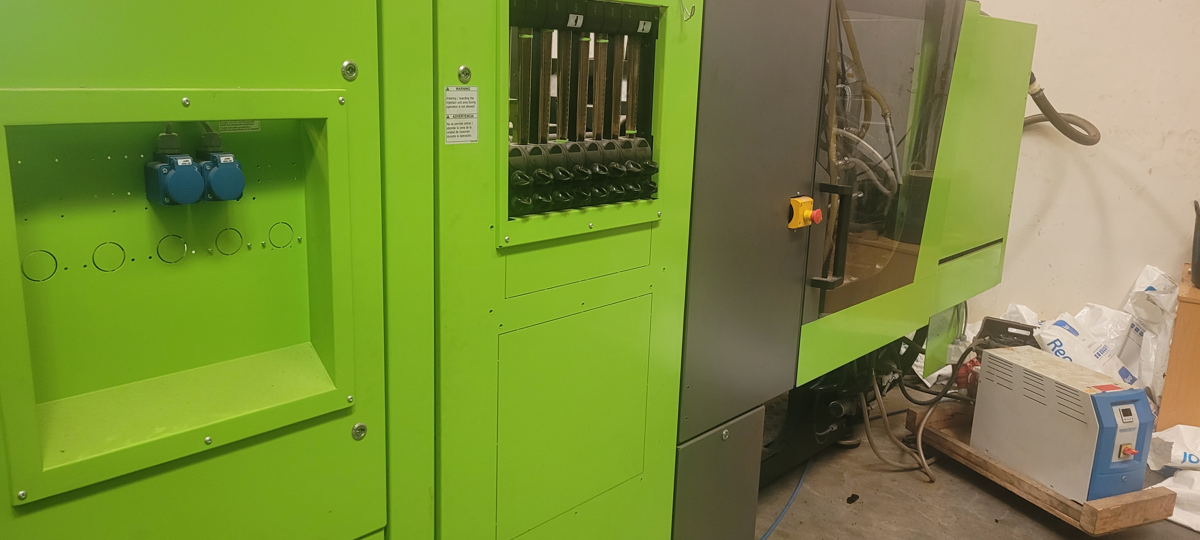 Presse à injecter ENGEL VICTORY 320/80 SPEX. ECODRIVE Faible nombre d'heures