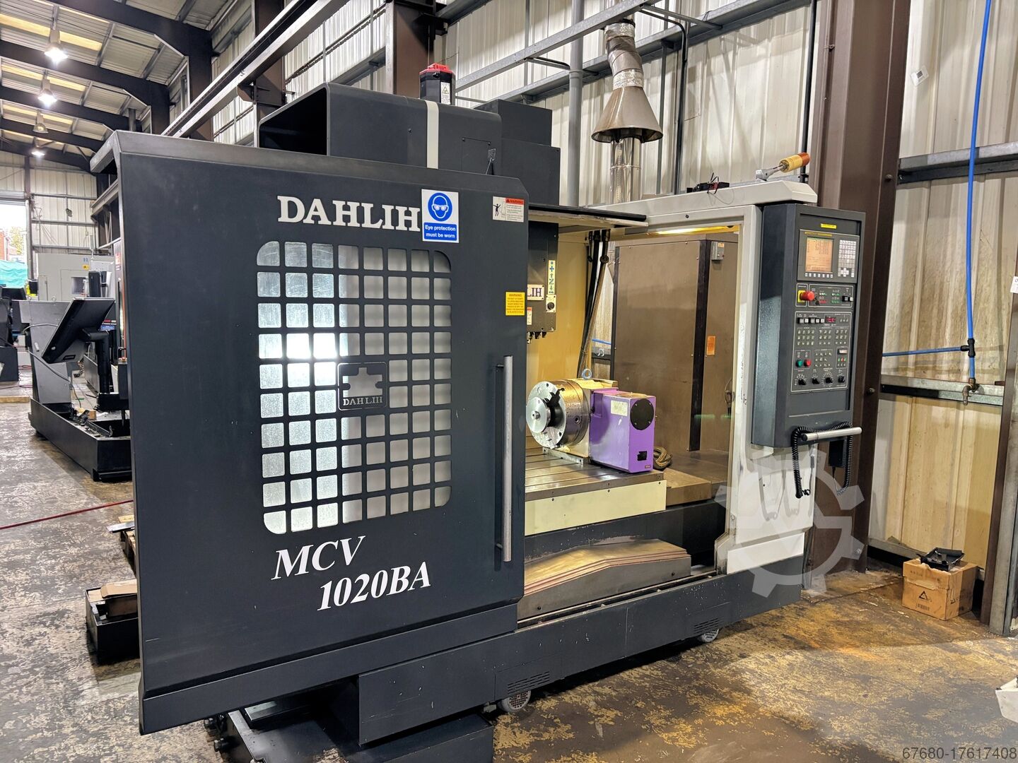Vertical machining center, with 4th axis Dahlih DL-MCV-1020BA