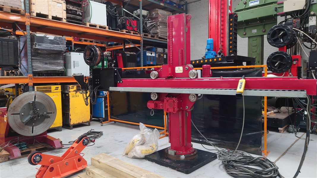 Appareil à souder Red-D-Arc Column and Boom SubArc welder
