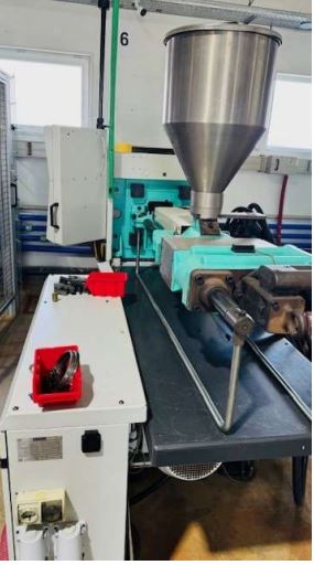 Presse à injecter ARBURG 270 C 500-250 Bonne affaire Faible nombre d'heures