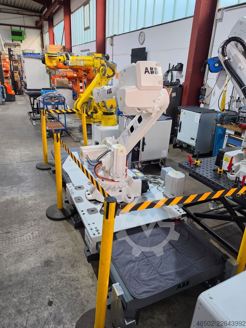 ABB Robotics ABB ABB 2600-12/1.85 Type B +Trackmotion 2.9 meter