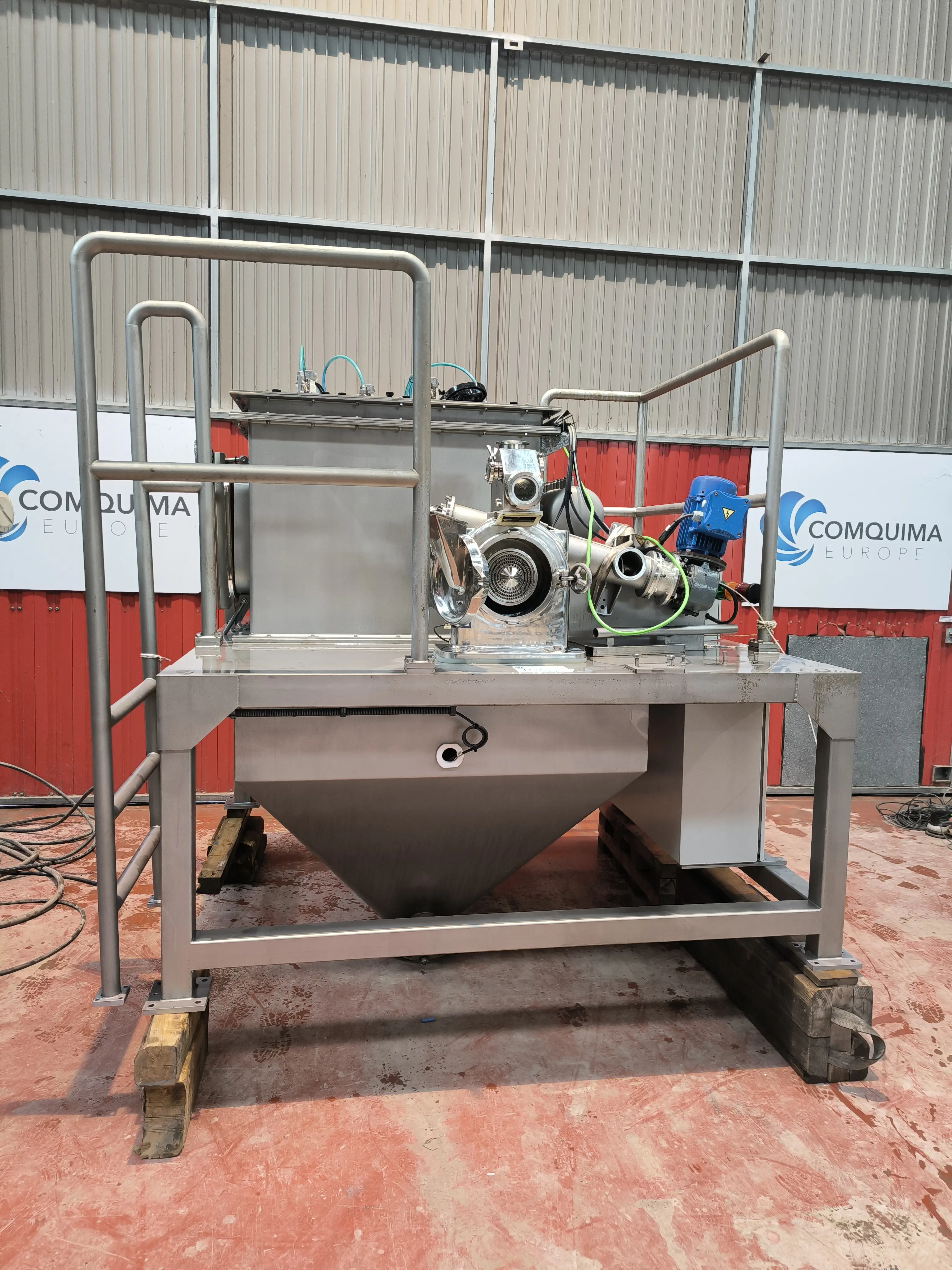 MOULIN À BROCHES ATTP K-160 INOX SKID 316 + FILTRE À MANCHON + TRÉMIE JAMAIS UTILISÉ
