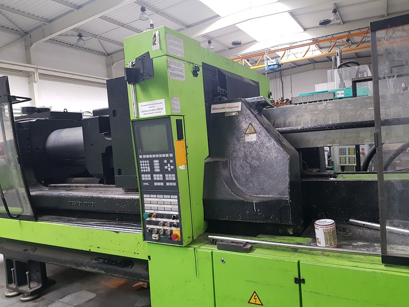 Presse à injecter ENGEL VC 750/200