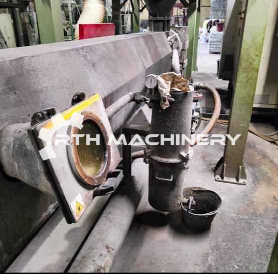TECNOVA E160, ANNÉE 2006 Machines de recyclage