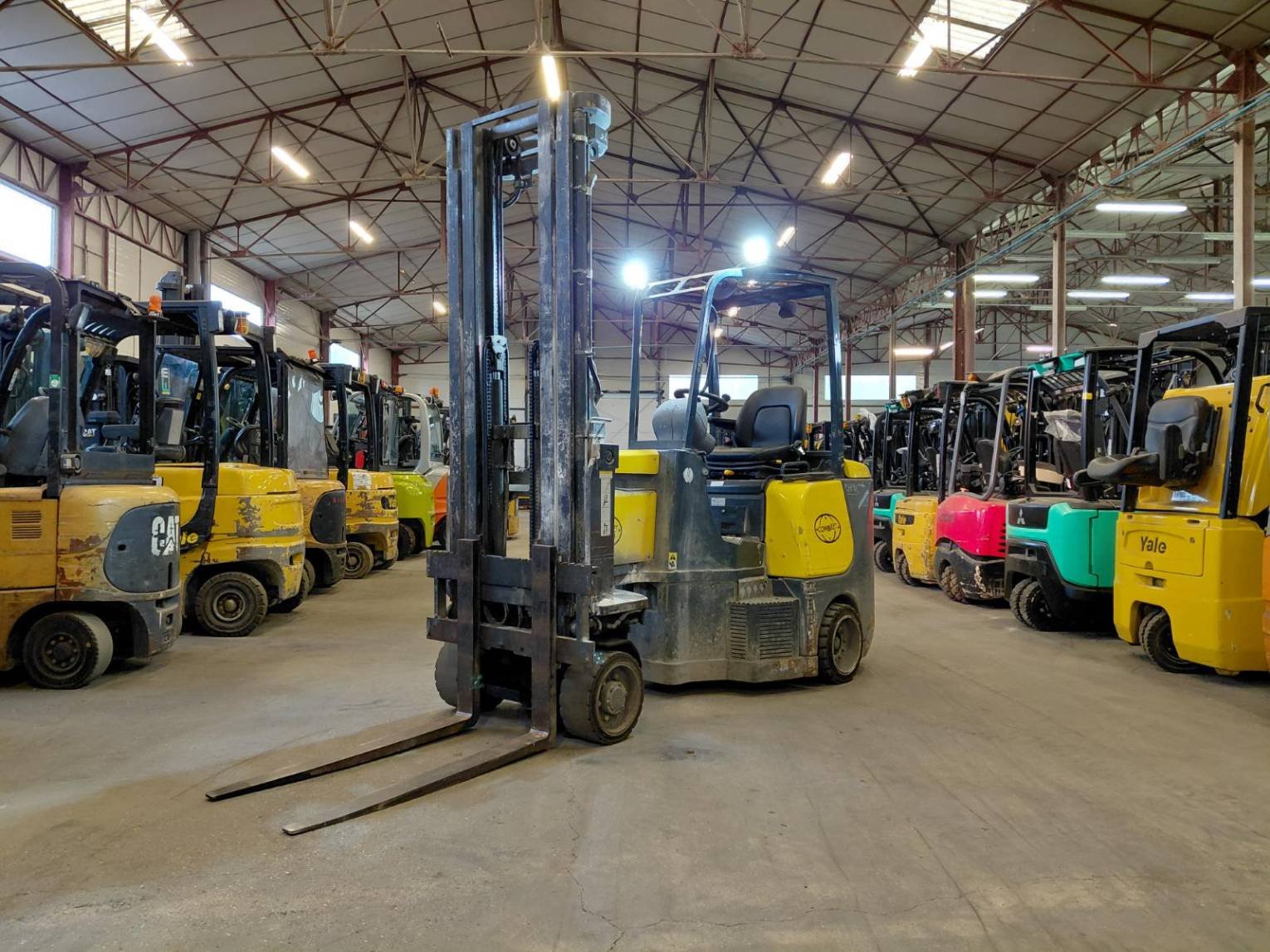 Chariot élévateur électrique Aisle Master 20SE