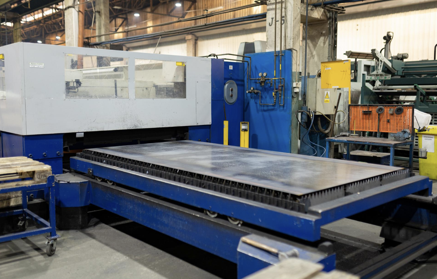 Machine de découpe laser TRUMPF TRULASER 3030 Bonne affaire