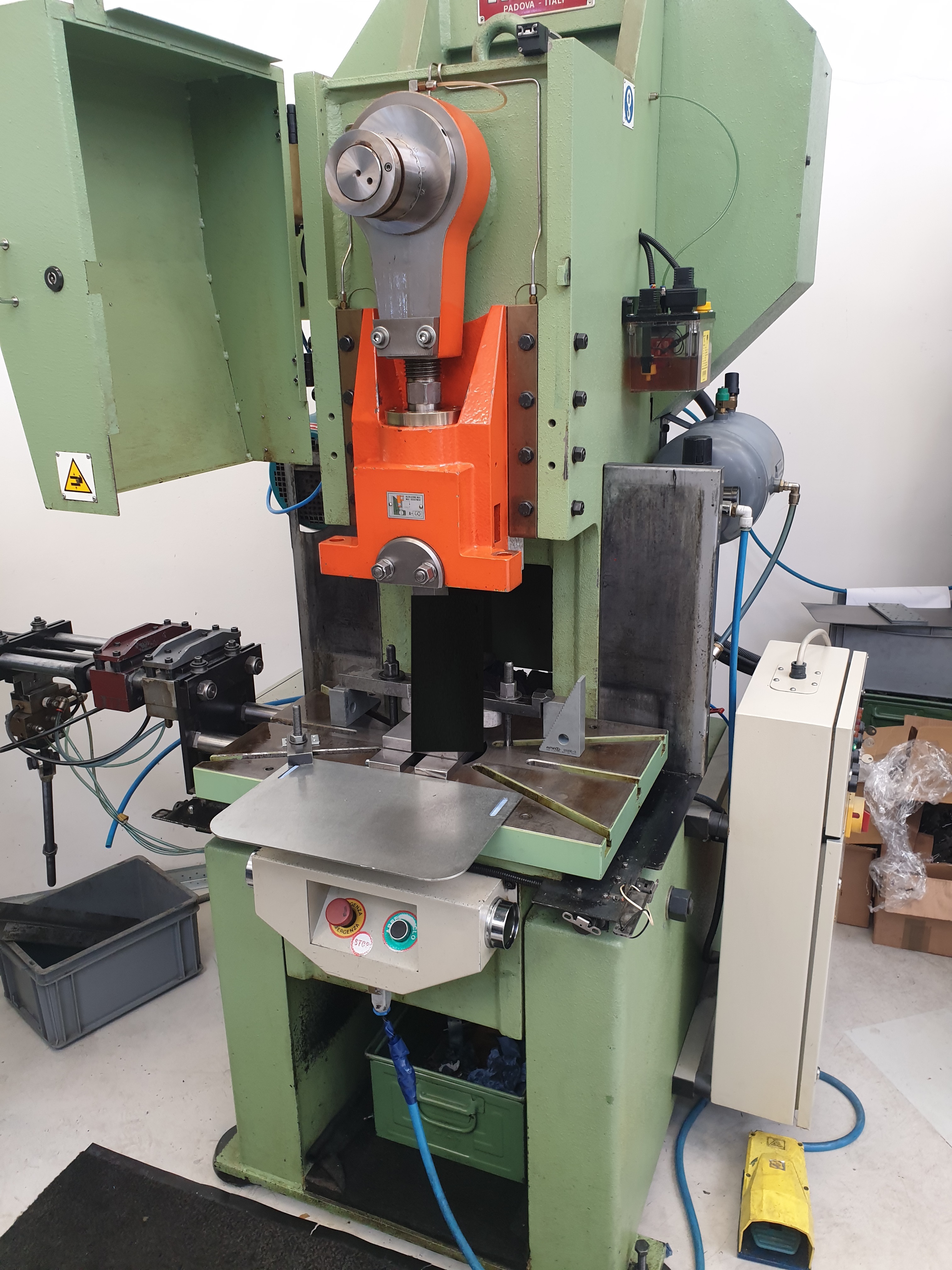 Presse excentrique MIOS T40 Hot deal