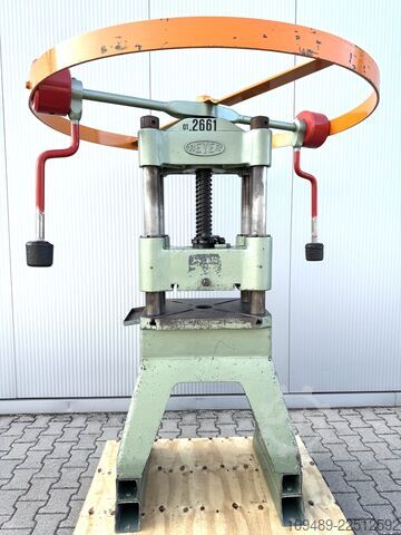 Hydraulic single column press WMW Zeulenroda PYE 160 S1