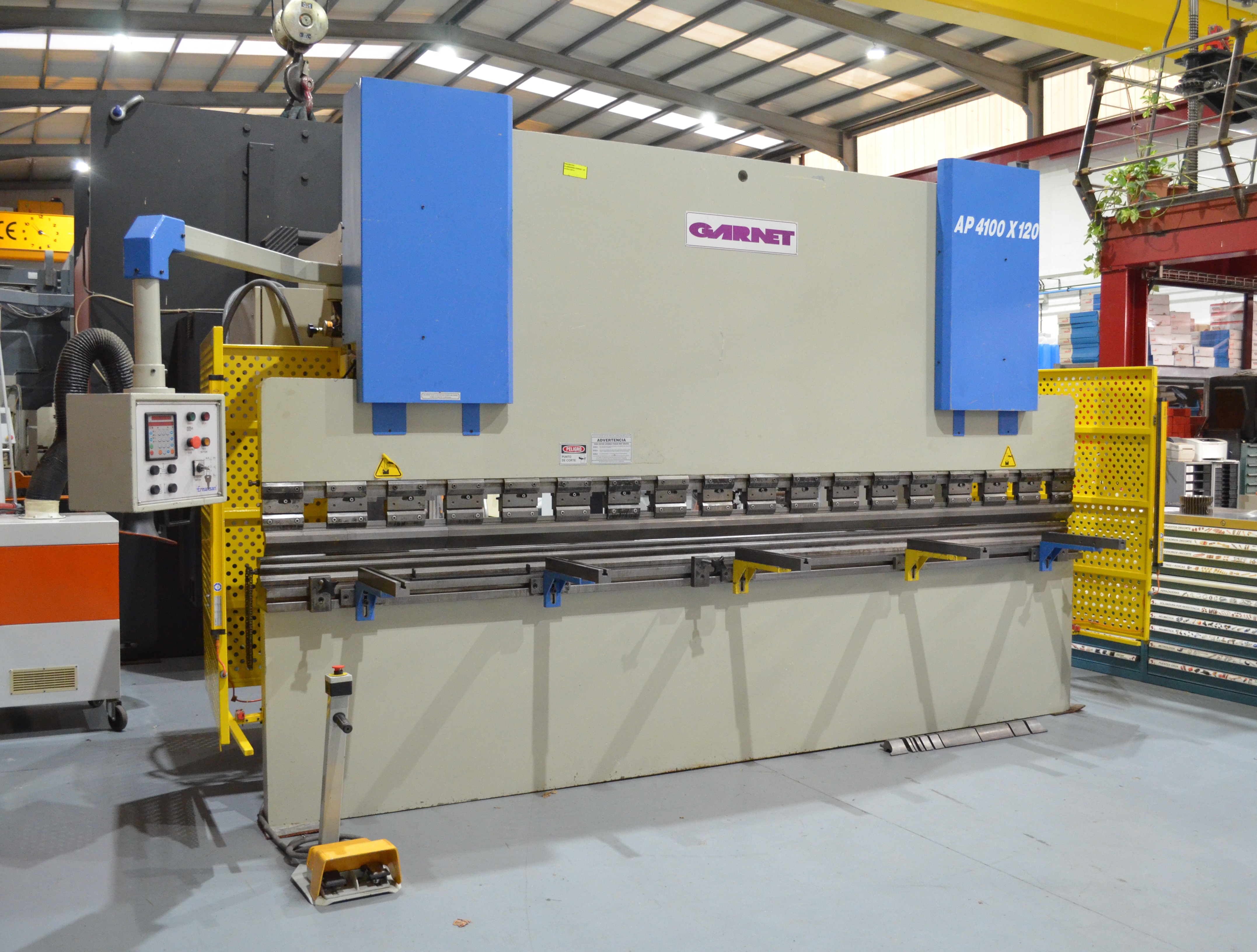 Presse plieuse Hidrogarne AP 4100-120