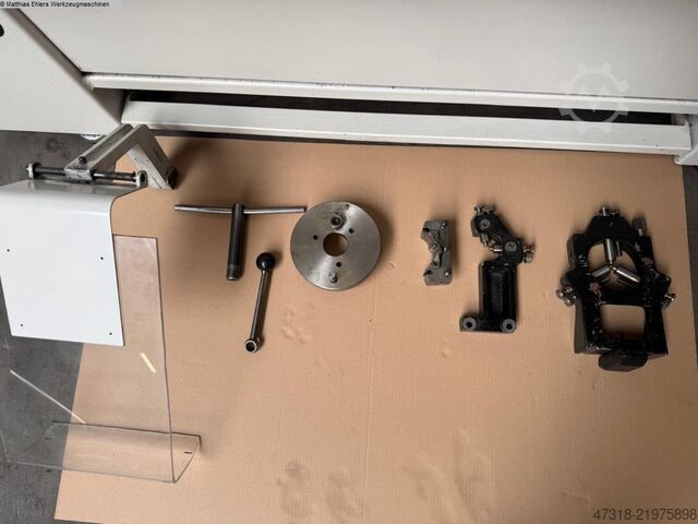 Photo 10