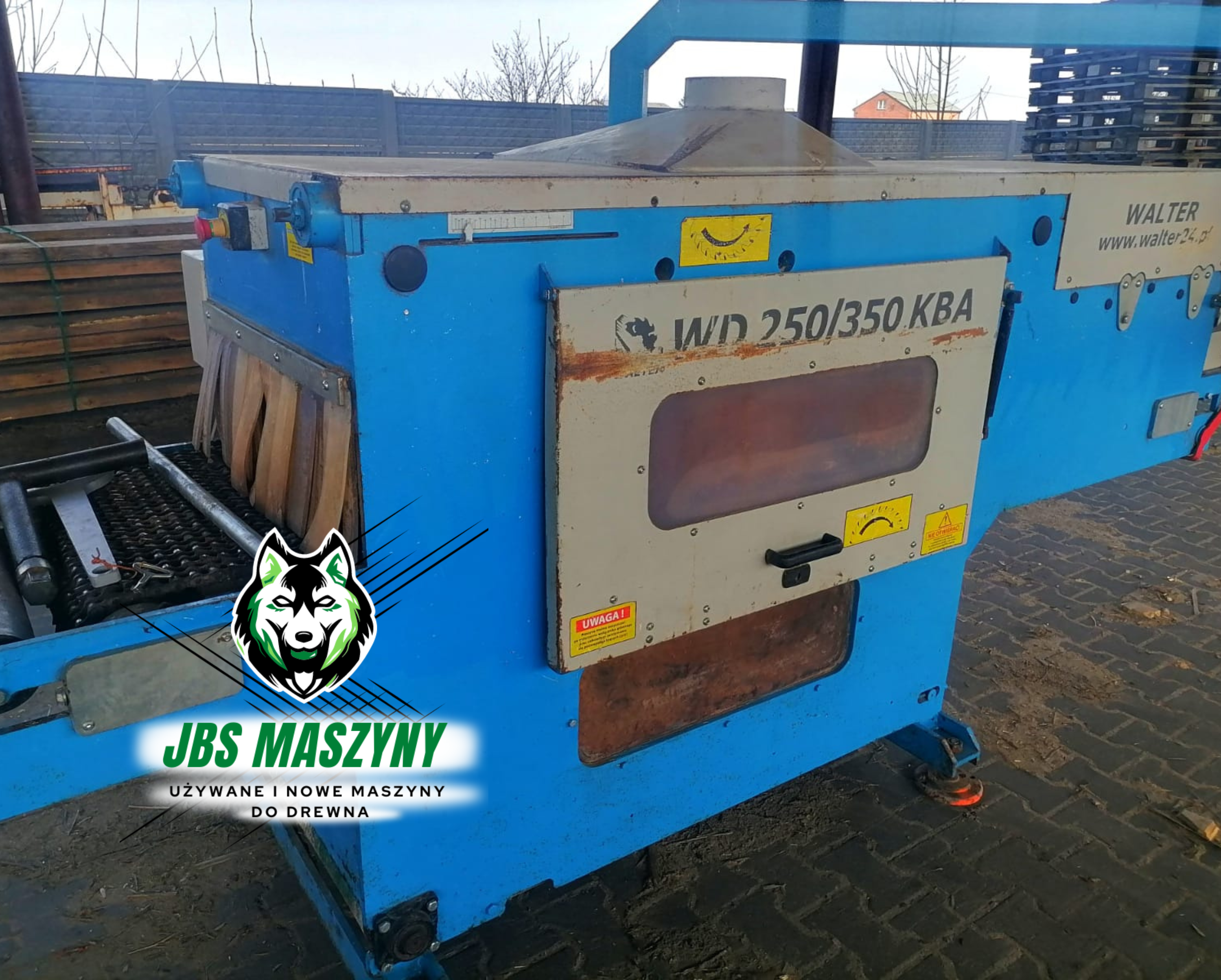 Machine de traitement de l’écorce et des grumes WALTER WD250/350KBA