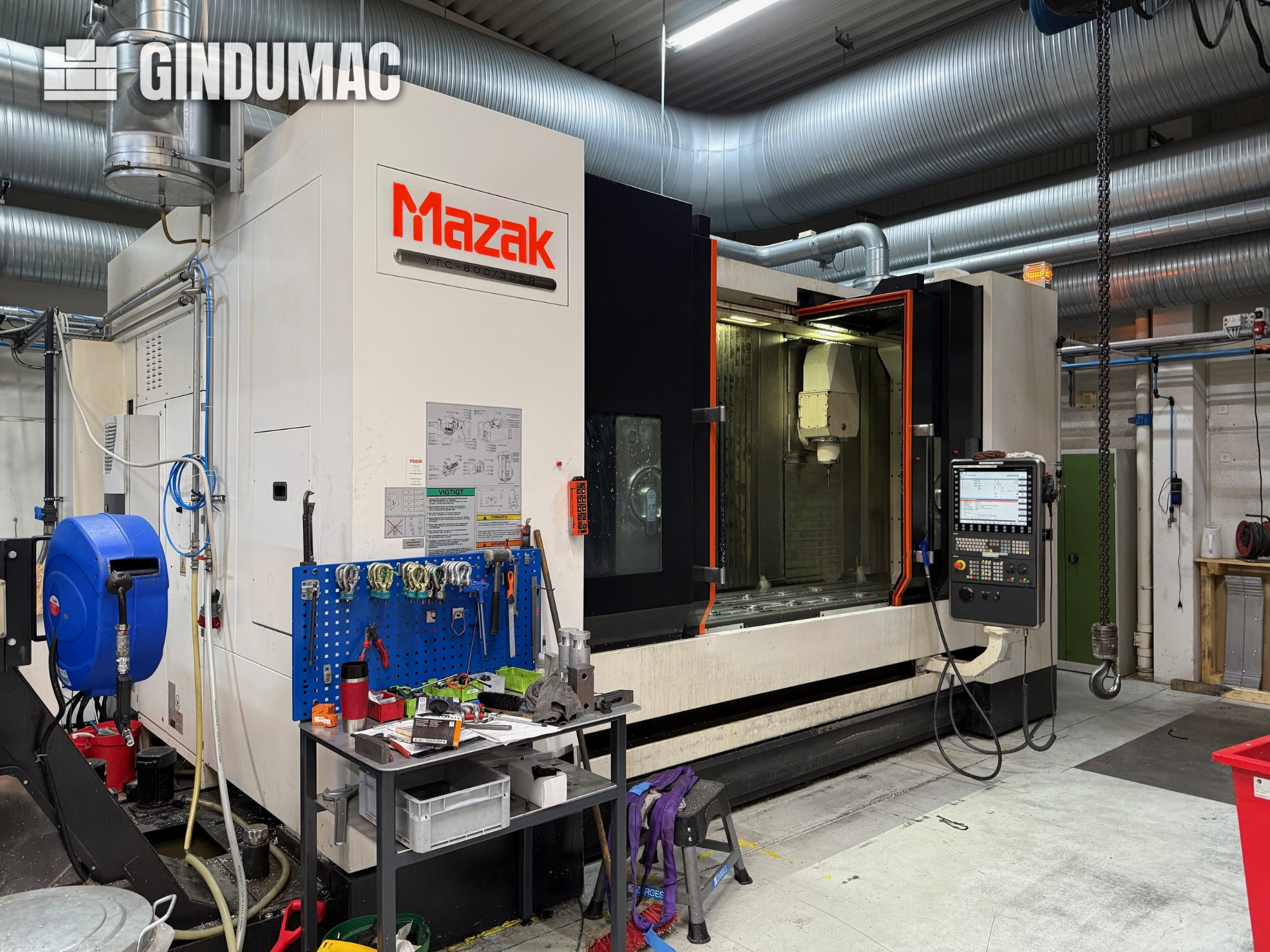 Centre d'usinage vertical Mazak VTC 800/30SR