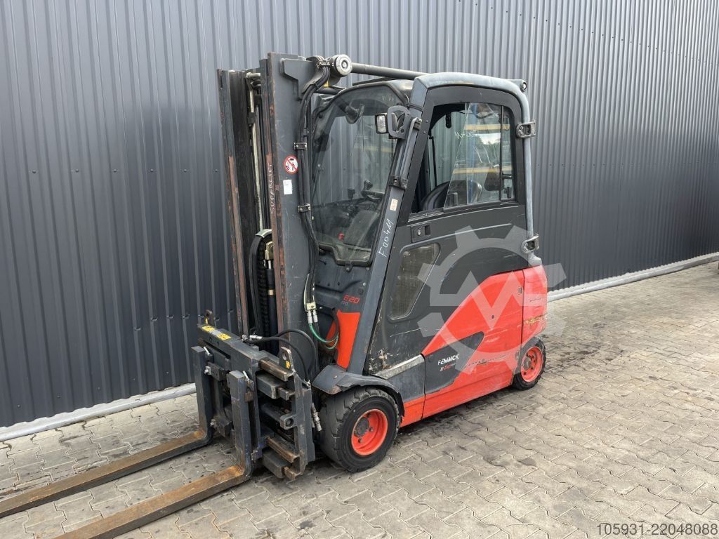 Electric 4-wheel forklift Linde E20PHL-02