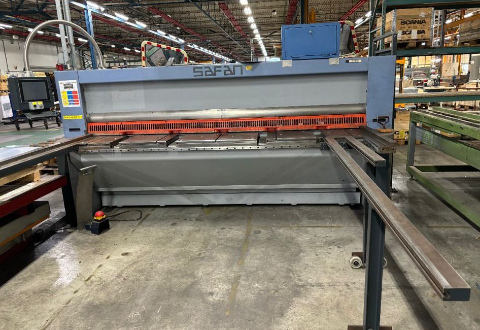 Cisaille guillotine hydraulique Safan HT 310 4 TS