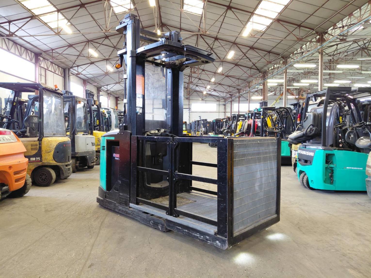 Chariot élévateur électrique Caterpillar NOH10N