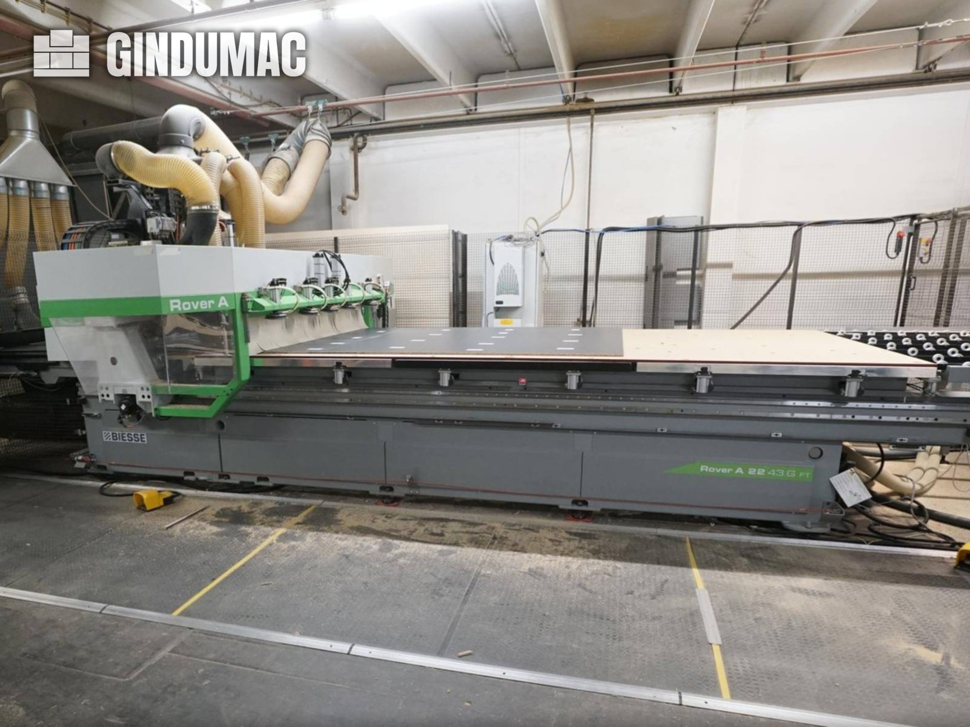 Centre d'usinage CNC à 5 axes BIESSE Rover A FT 2243 avec système de stockage automatique de panneaux WINSTORE 3D K1