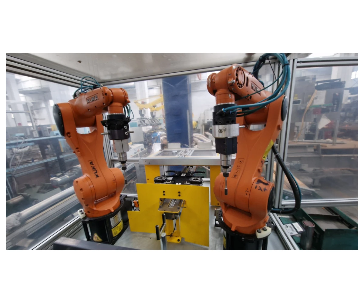 Robot industriel KUKA KR 6 R900 SIXX