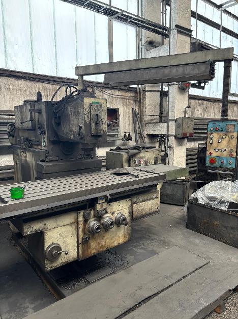 Fraiseuse universelle TOS FGS 50