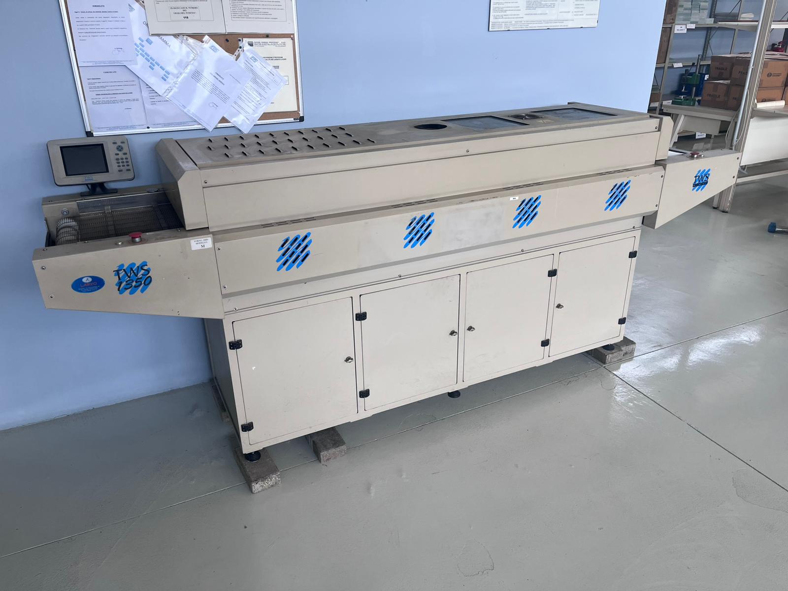 Four à refusion de circuits imprimés TWS 1350A