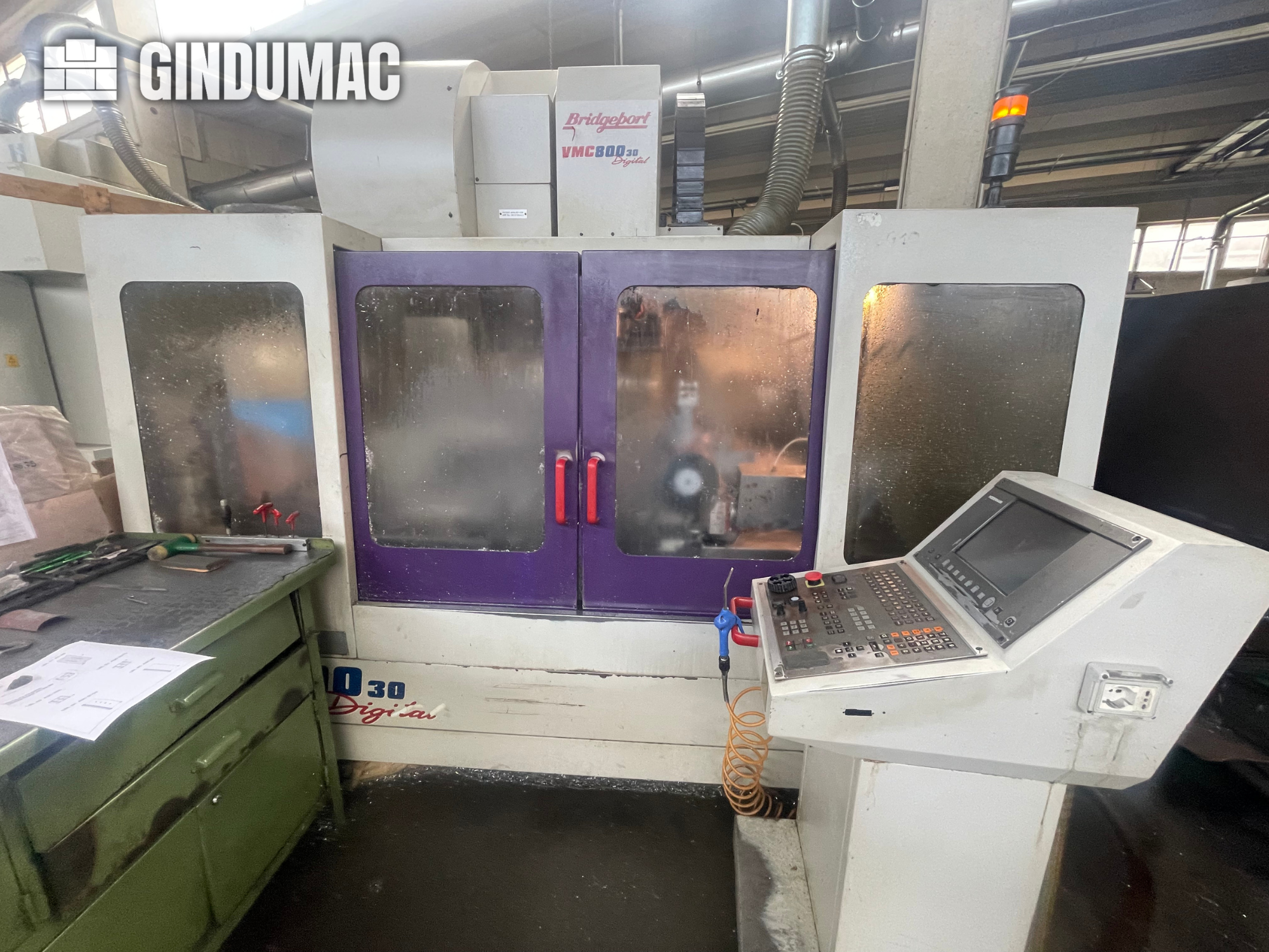 Centre d'usinage 5 axes Bridgeport VMC 800/30