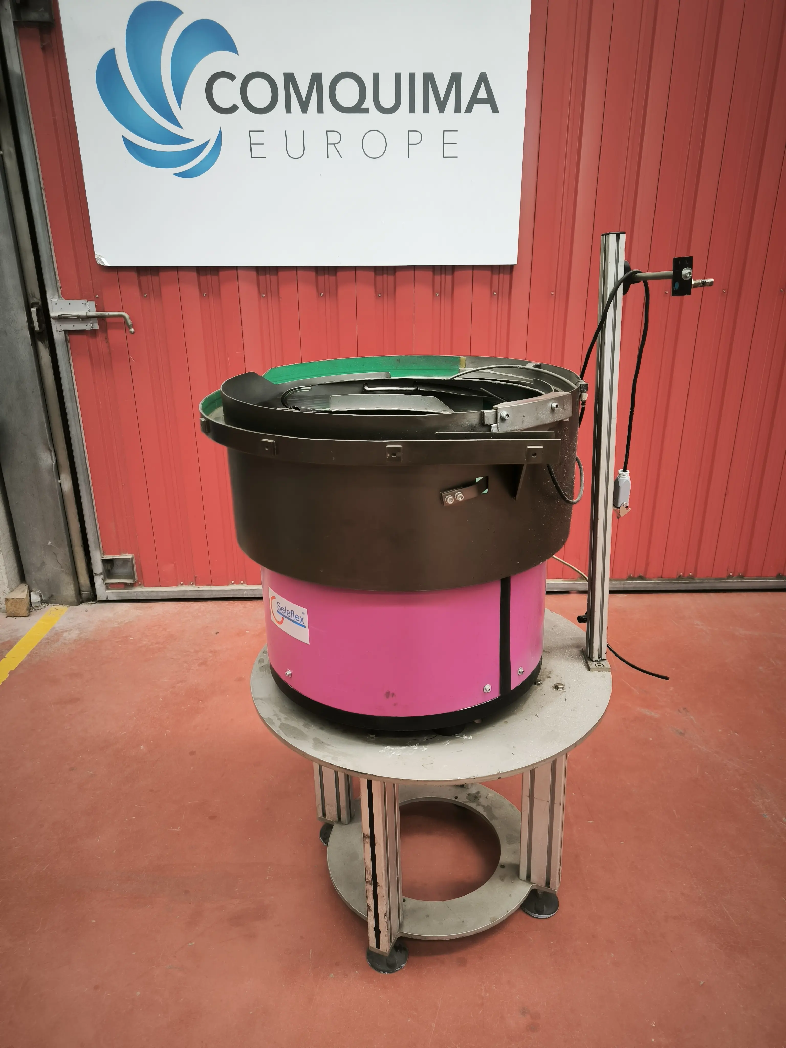 ALIMENTATEUR VIBRANT CIRCULAIRE D'OCCASION