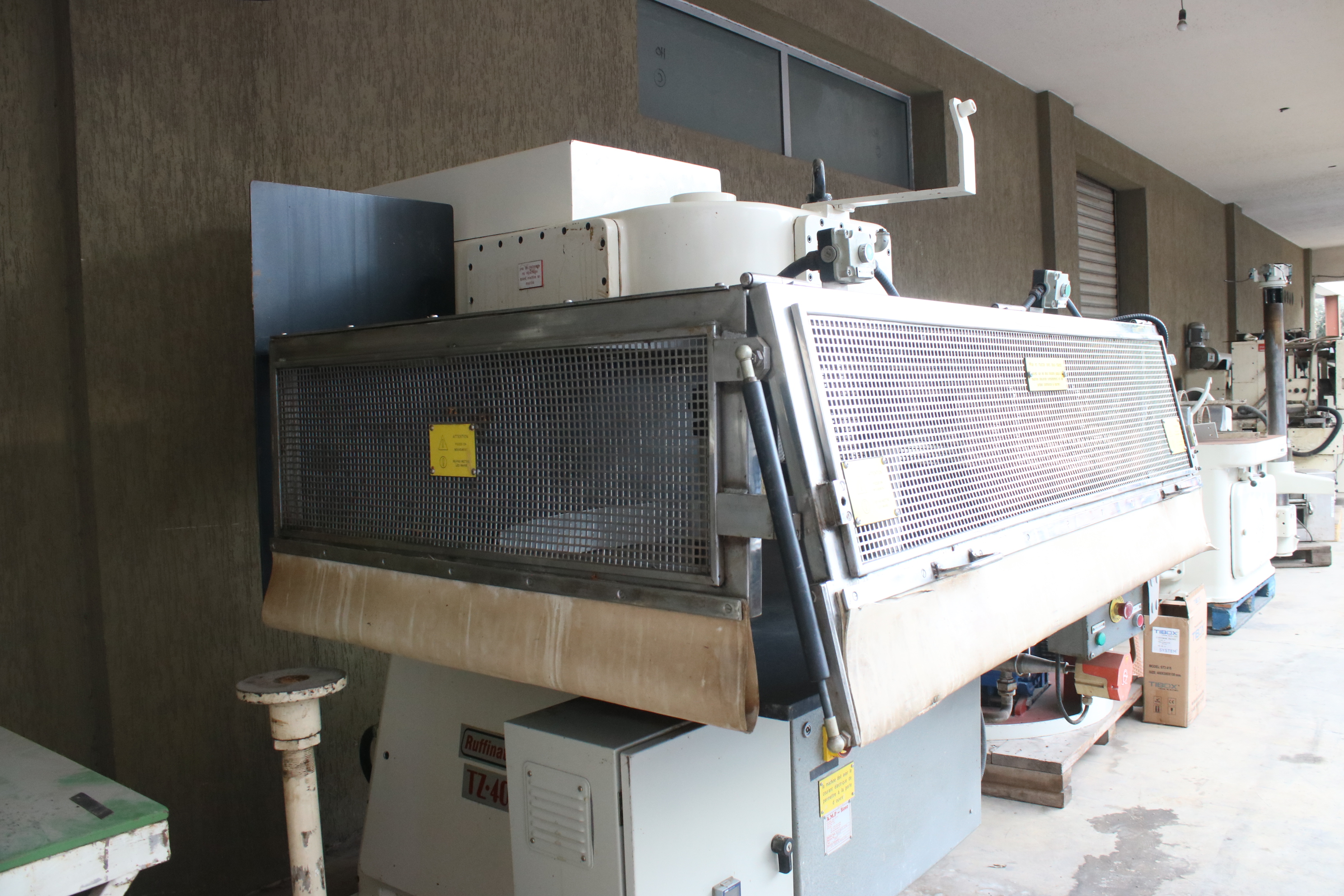 Machine pour la confiserie Ruffinatti TZ 40