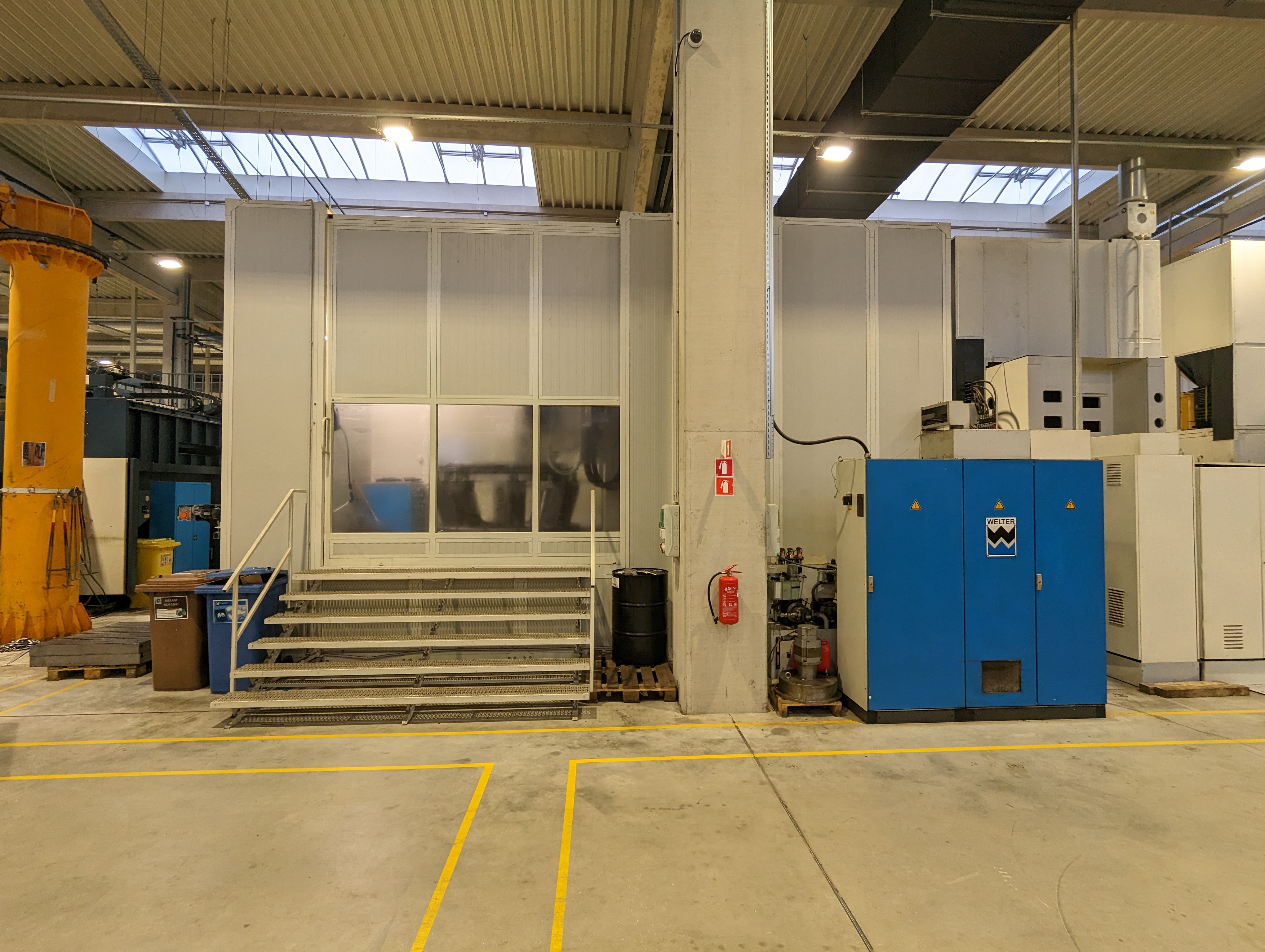 Machine à tailler les engrenages Liebherr L3002CNC (rénovée en 2006) Hot deal