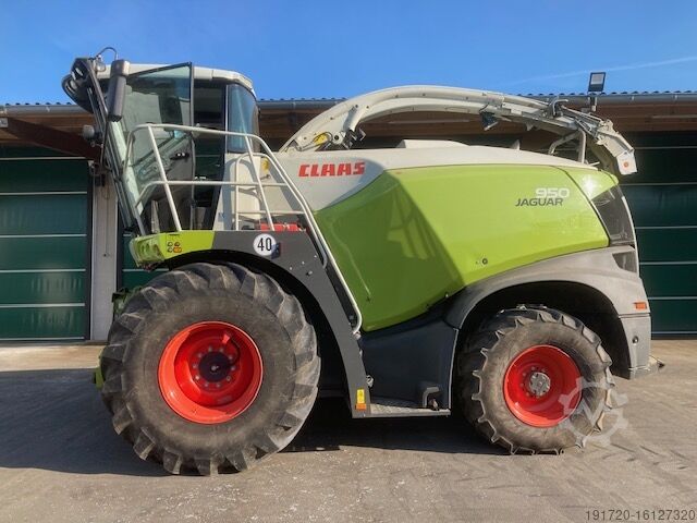 Shredder Claas Jaguar 950