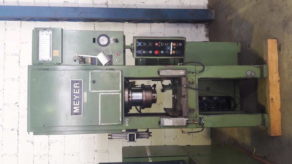 Presse hydraulique 150T MEYER AM150