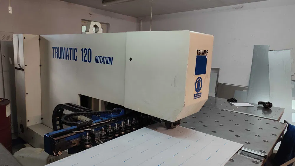 Poinçonneuse à cnc TRUMPF TRUMATIC 120R Hot deal Bonne affaire
