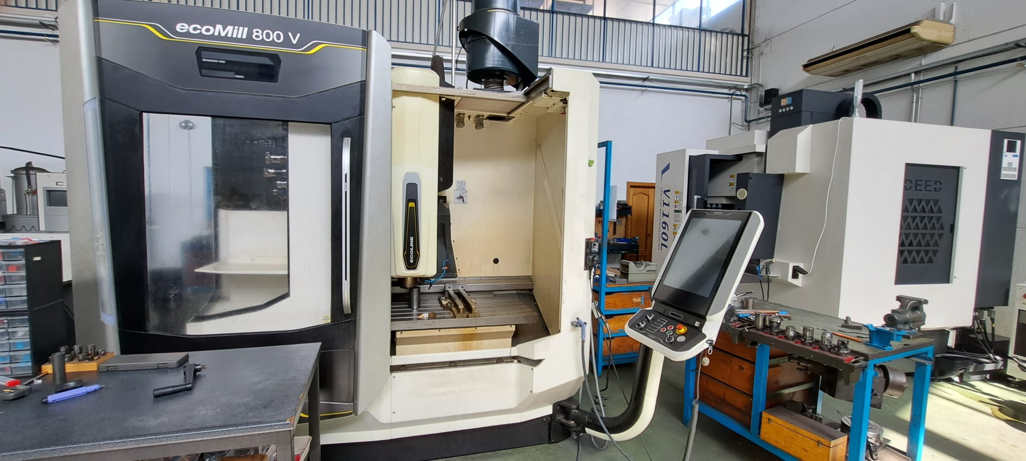 Centre d'usinage vertical DMC ECO MILL 800V