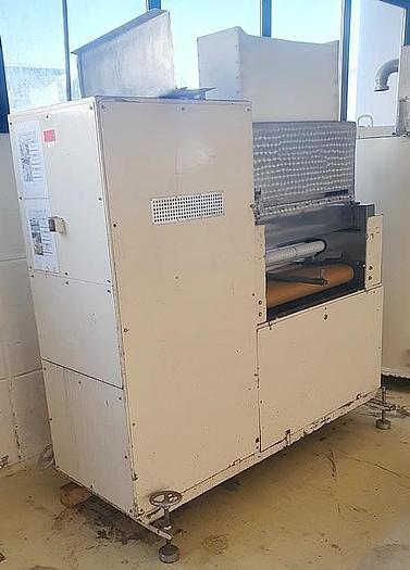 Ketter KF AB 800 Machine de moulage par boule pour pralines