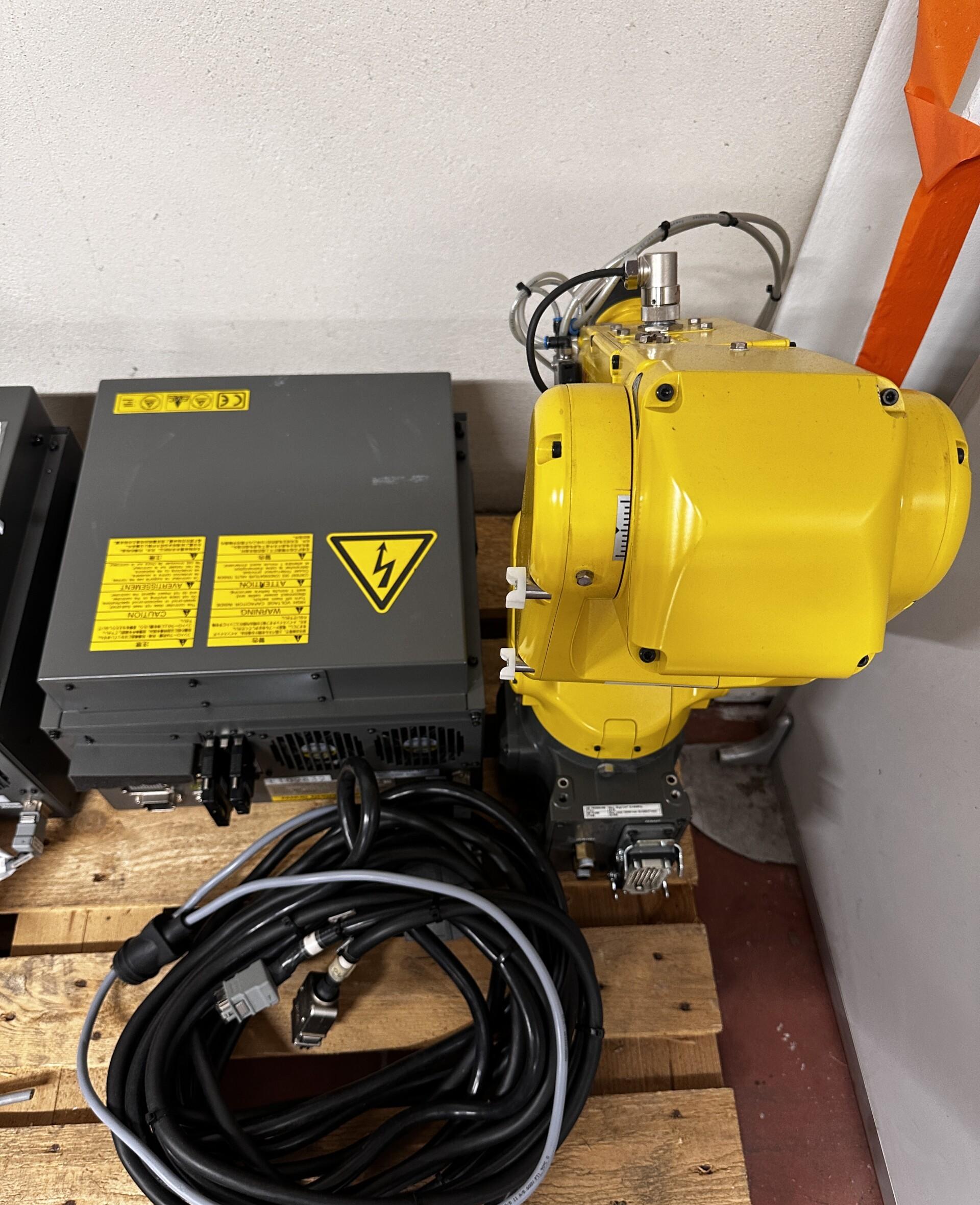 Robot industriel FANUC LR Mate 200 iD 4S (SANS TEACH PENDANT)