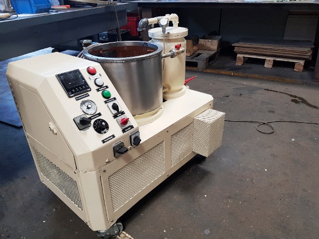 Blum FD 200 Machine de tempérage pour chocolat - 90457