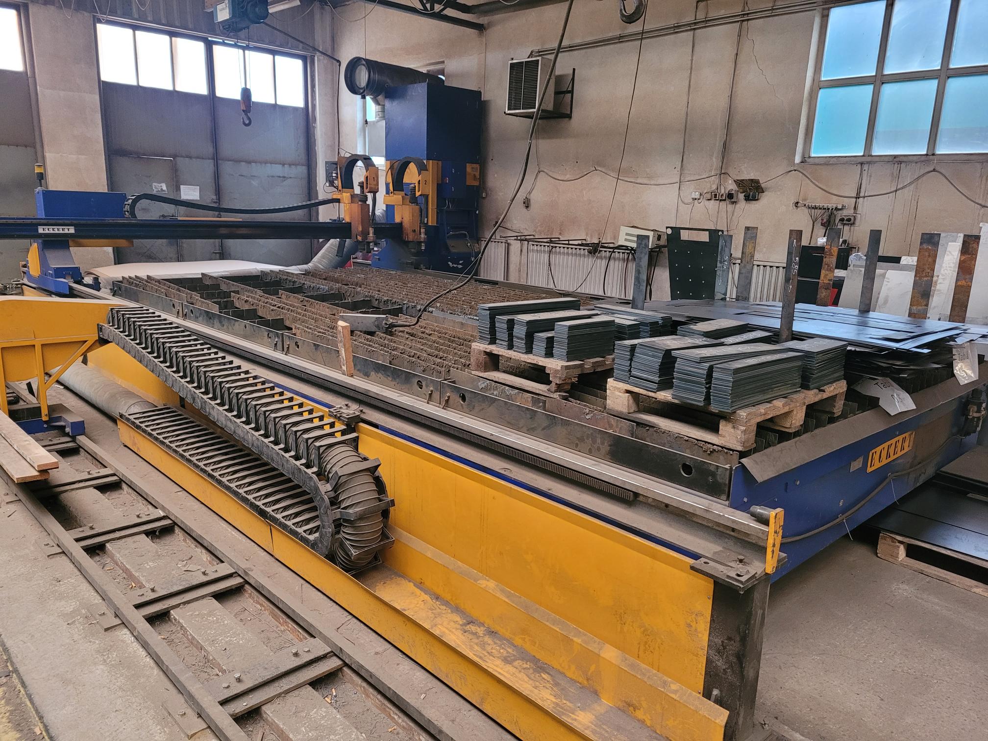 Machine de découpe plasma / gaz Eckert 3000 x 6000