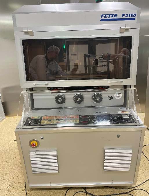 Presse à comprimés rotative FETTE P2100