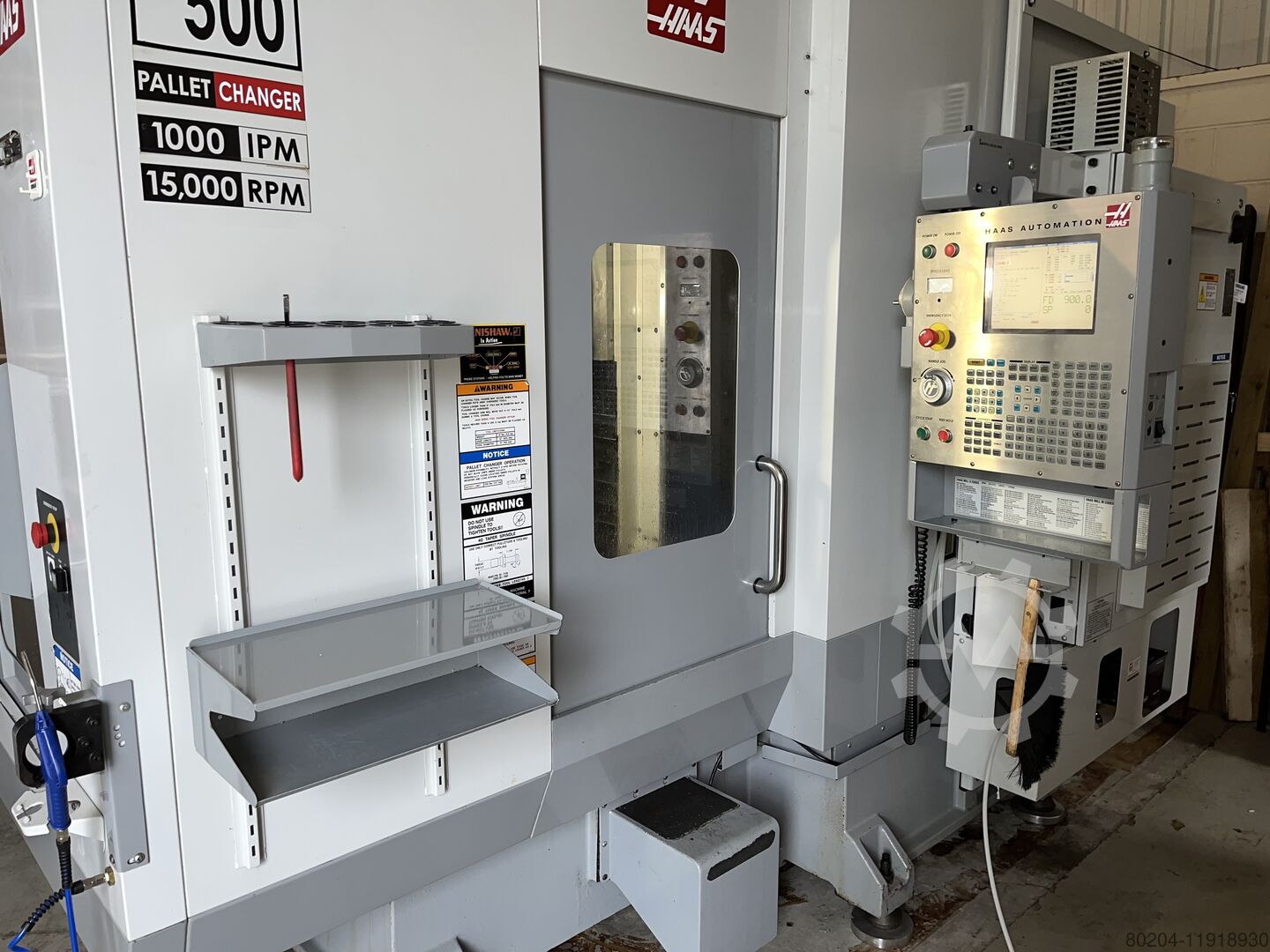 VERTICAL MACHINING CENTER HAAS MDC 500