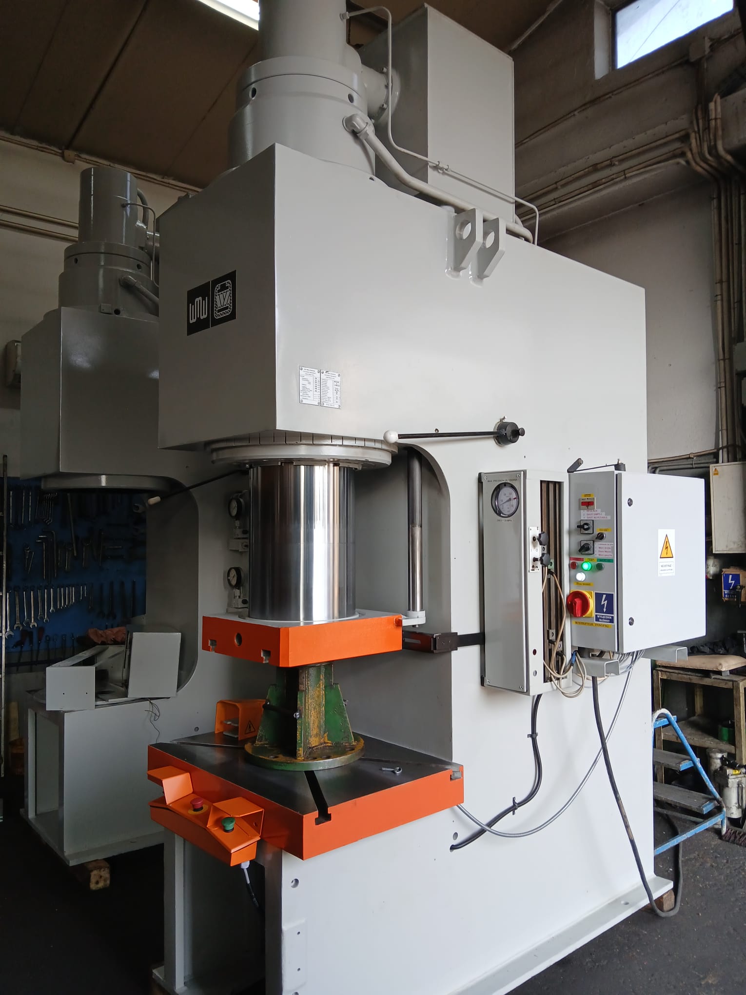 Presse hydraulique WMW Zeulenroda PYE 250 S1
