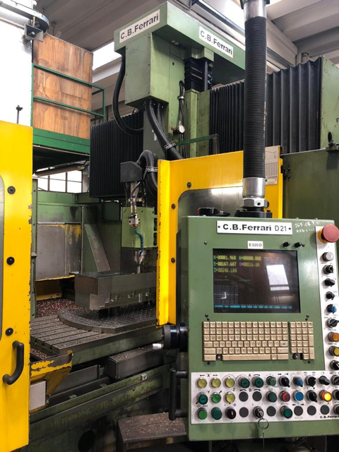 Centre d'usinage 5 axes CB FERRARI D21 d'occasion