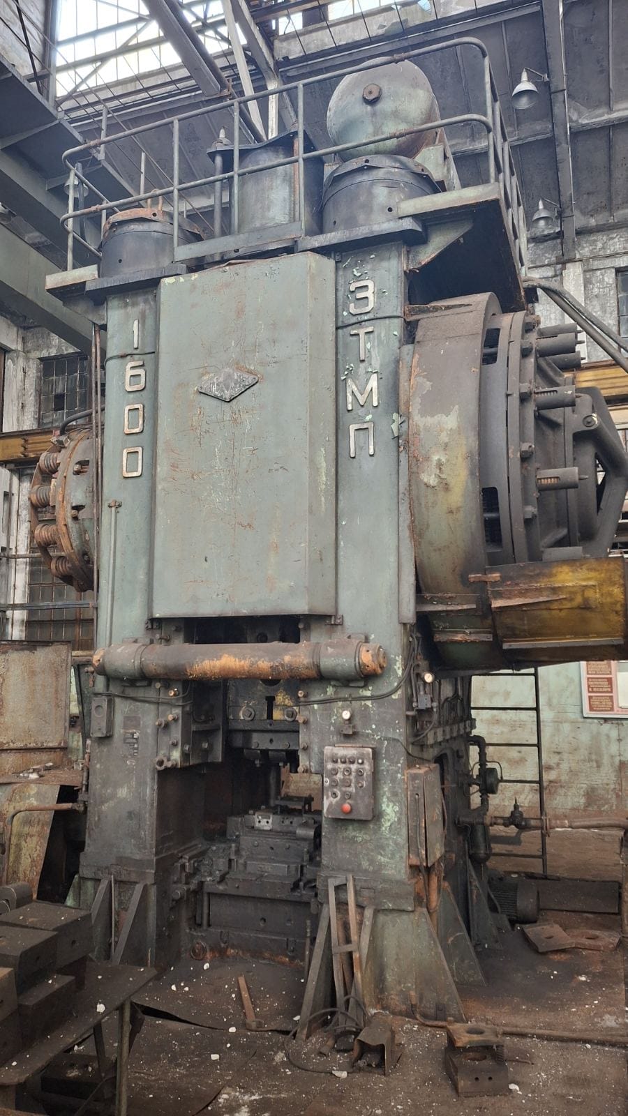 Presse TMP Voronezh Russia K8542
