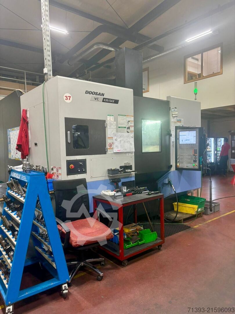 Vertical machining center DOOSAN VC 630 5AX