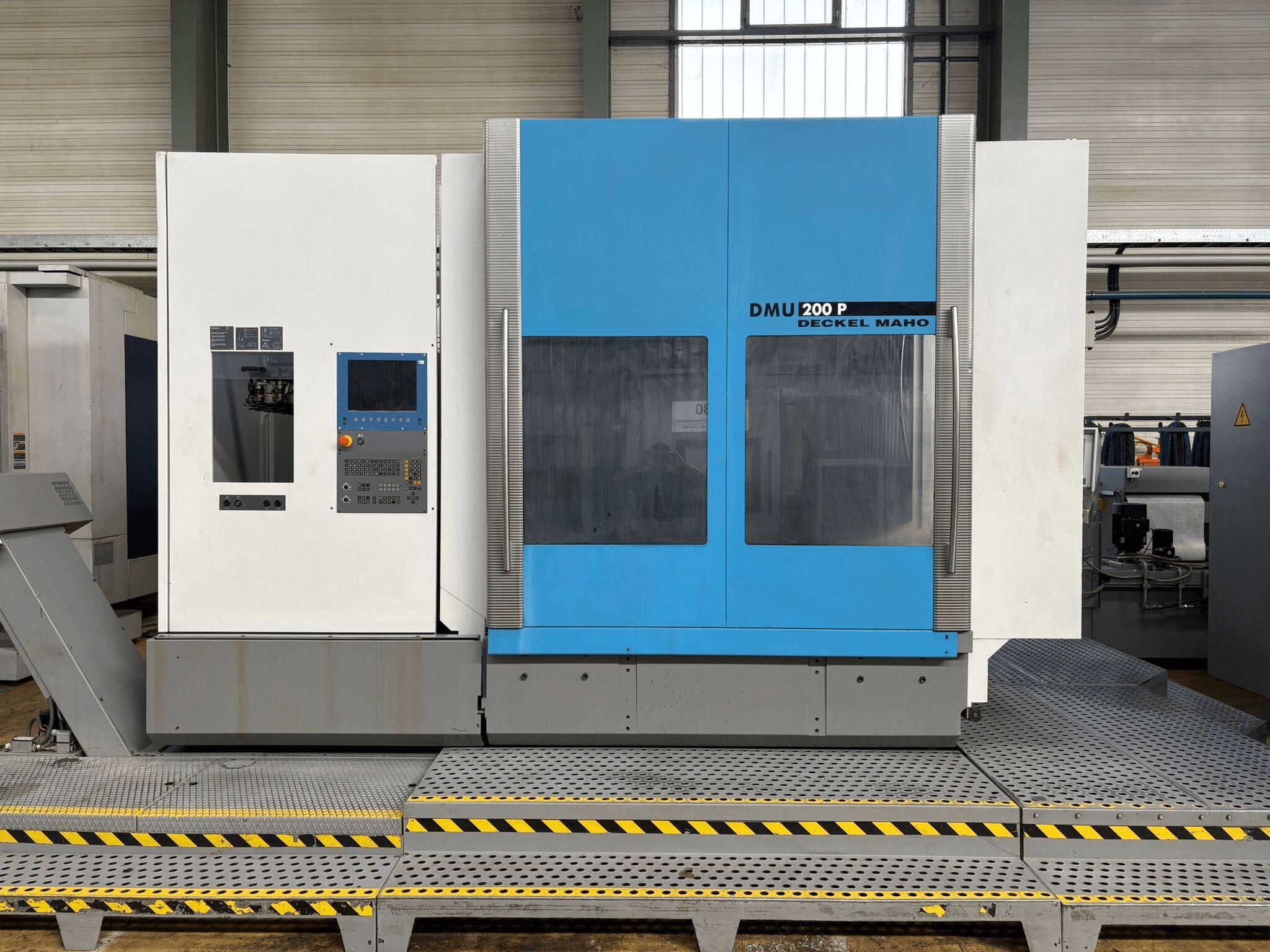 DMG DMG DMU 200 P Machine-outil