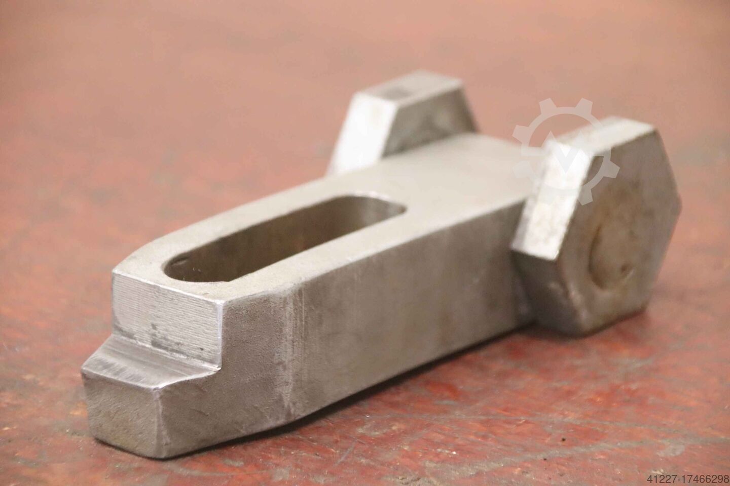 Outil de serrage unbekannt Nutbreite 24 mm