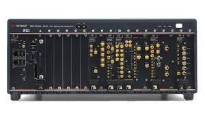 Générateur de signaux hyperfréquences Keysight-Agilent M9383A