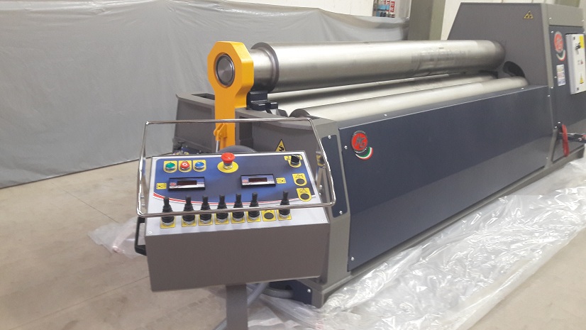 Rouleuse à 4 rouleaux MG MH315