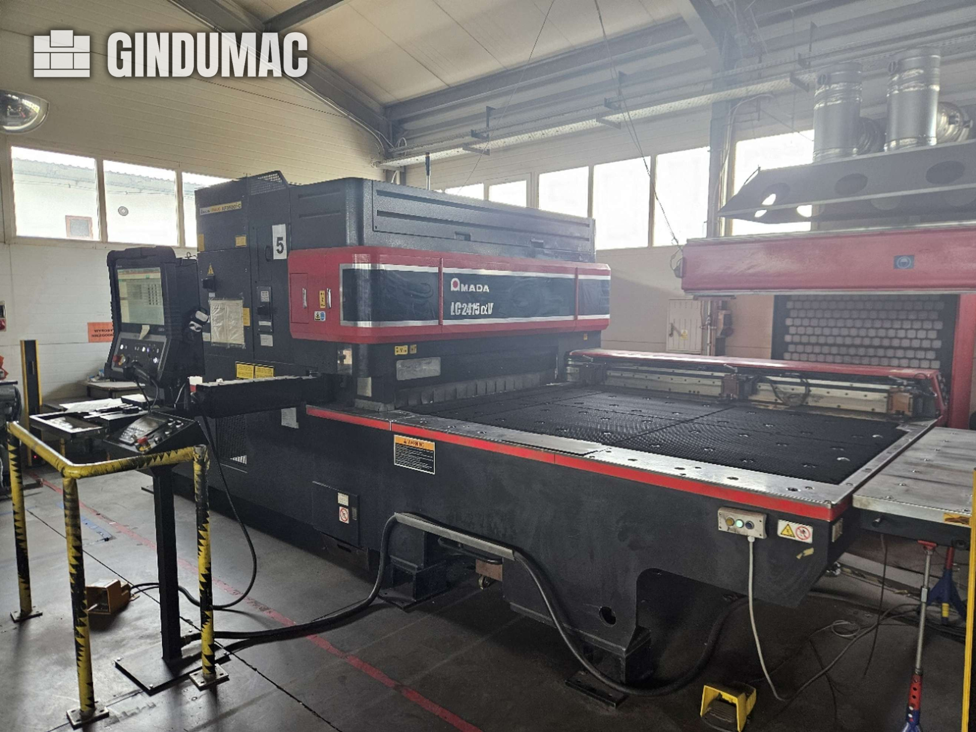 Machine de découpe laser AMADA LC2415 Alpha 5 Bonne affaire